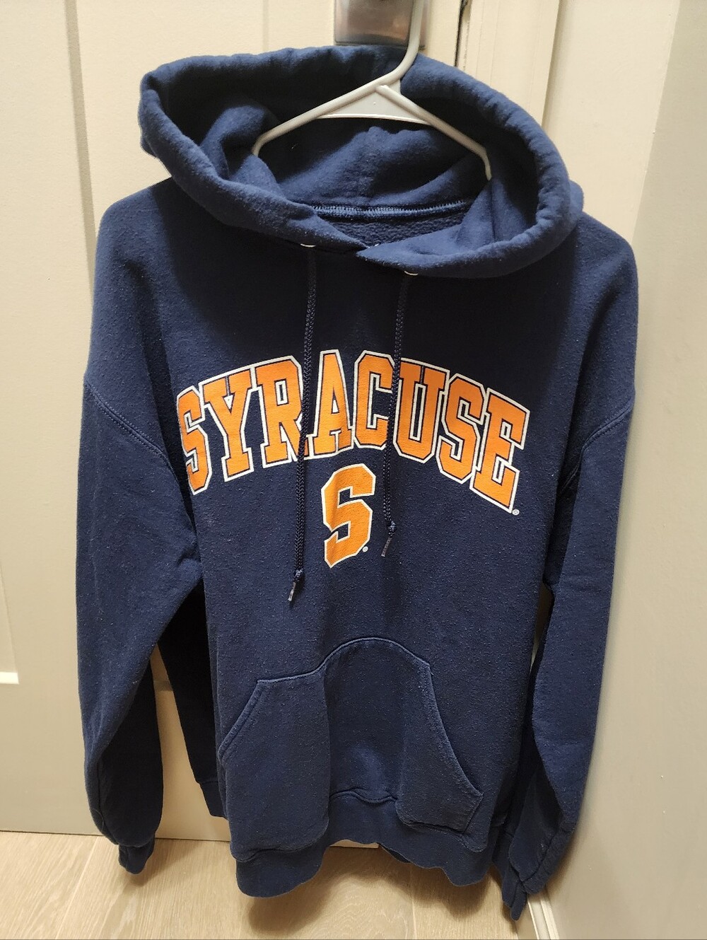SYRACUSE UNIVERSITY HEAVYWEIGHT HOODIE Size LARGE